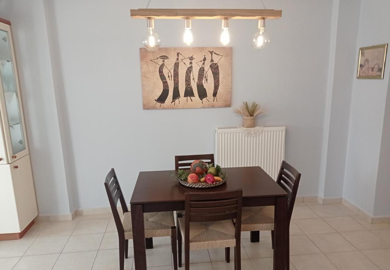 G Apartment In Agia Efimia エクステリア 写真