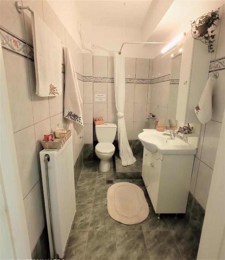 G Apartment In Agia Efimia エクステリア 写真